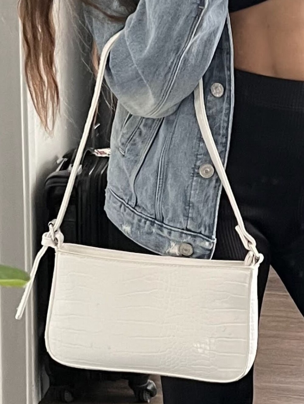 ☆5/$15☆Cotton On White Croc-Embossed Shoulder Bag | Mini Baguette Style - Picture 1 of 16